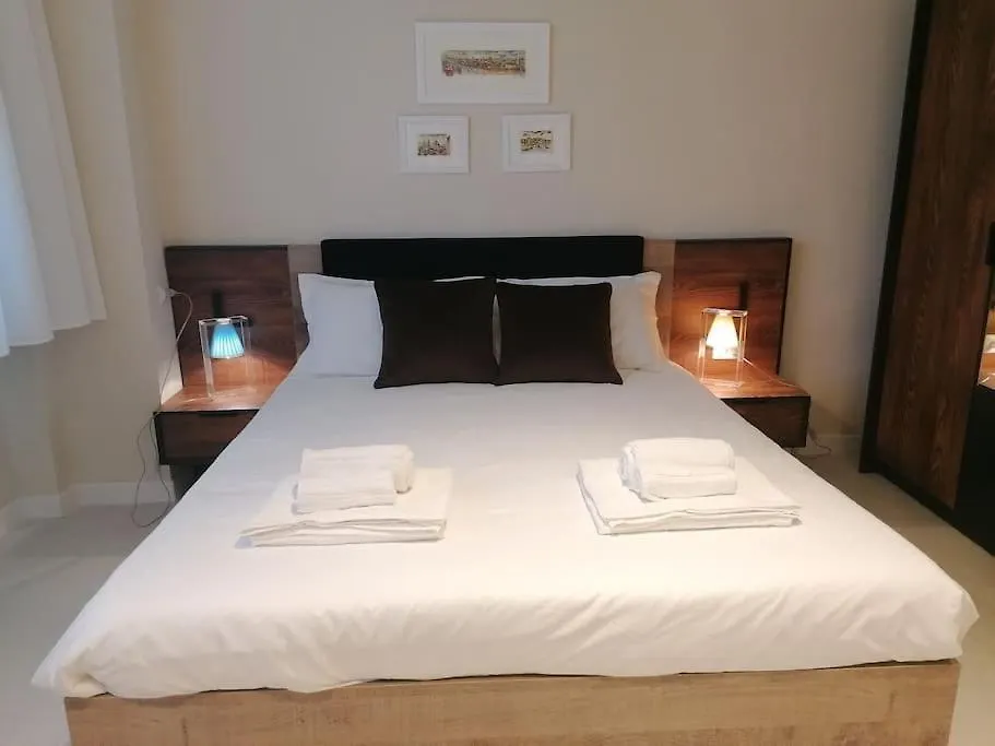 Apartment Suite Degli Artisti - 4 Posti Florence